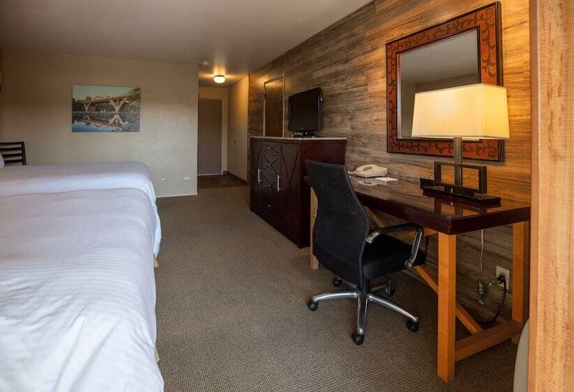 Szálloda Riverside Inn