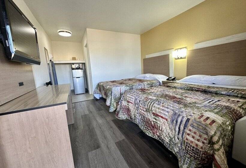 ホテル Royal Inn And Suites Charlotte Airport