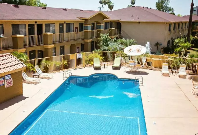 ホテル Quality Inn Phoenix Scottsdale West