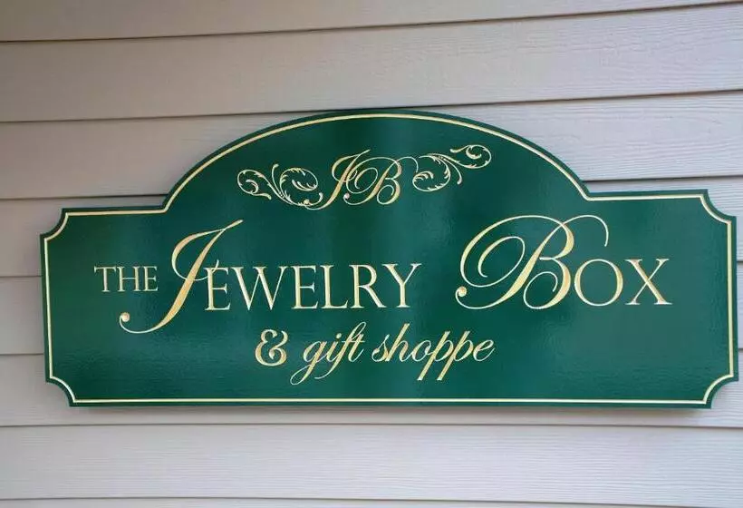 Hotel The Inn And Spa At East Wind