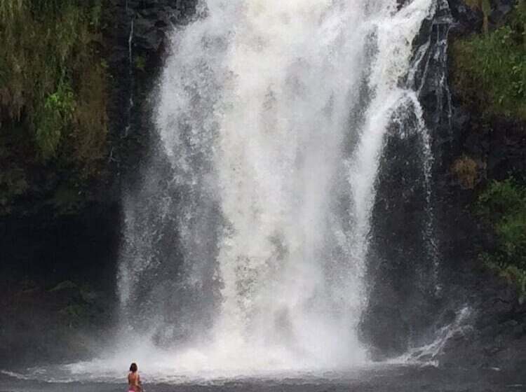 Szálloda The Inn At Kulaniapia Falls