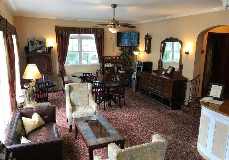 Hotel The Inn On Third