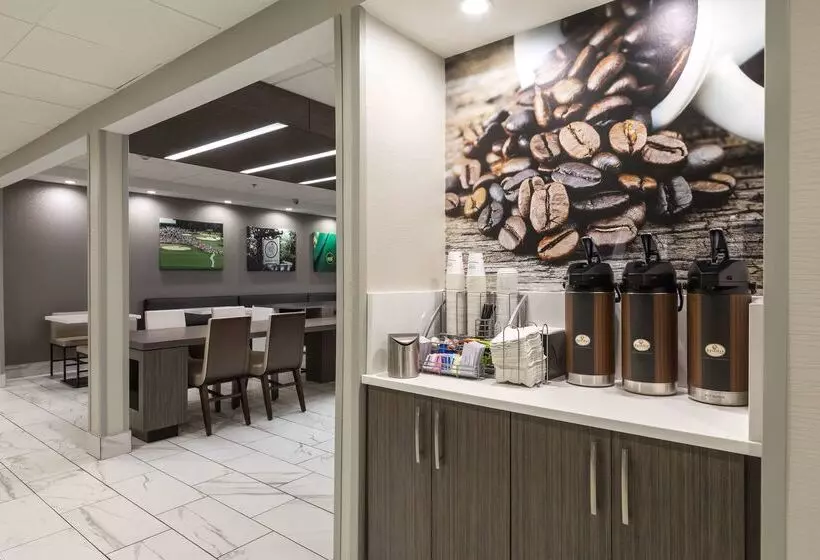 בית מלון כפרי Wingate Augusta Washington Road By Wyndham