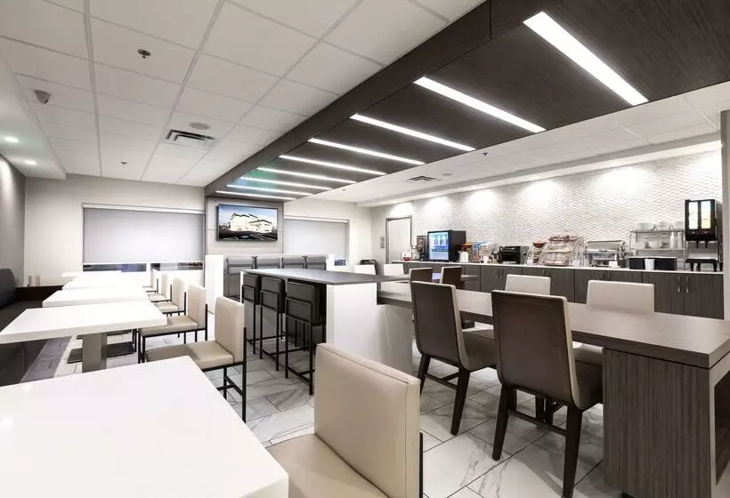 בית מלון כפרי Wingate Augusta Washington Road By Wyndham