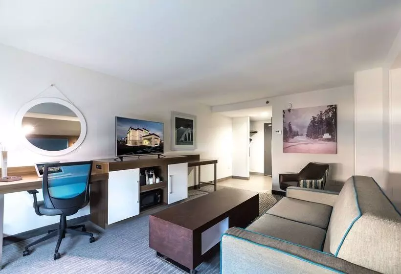 בית מלון כפרי Wingate Augusta Washington Road By Wyndham