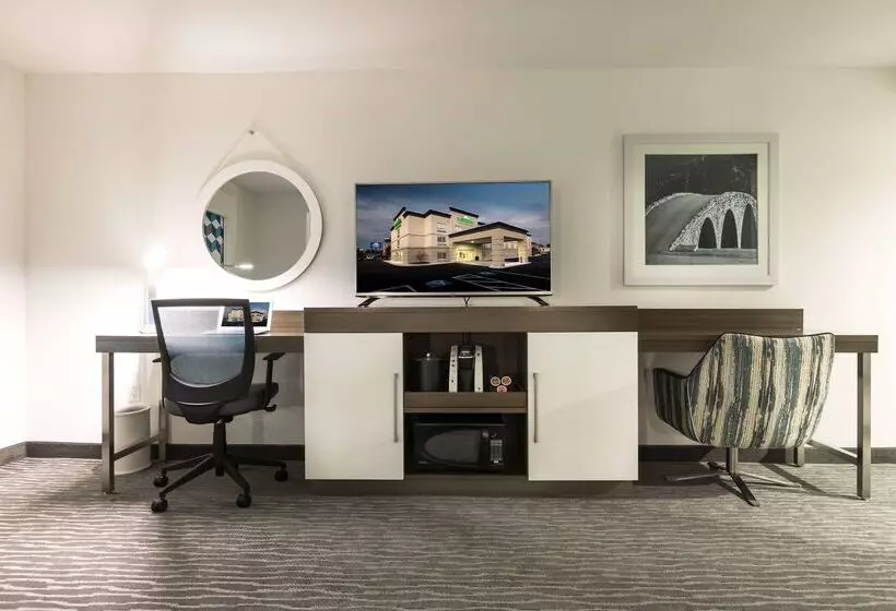 בית מלון כפרי Wingate Augusta Washington Road By Wyndham