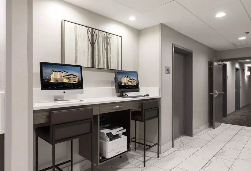 בית מלון כפרי Wingate Augusta Washington Road By Wyndham