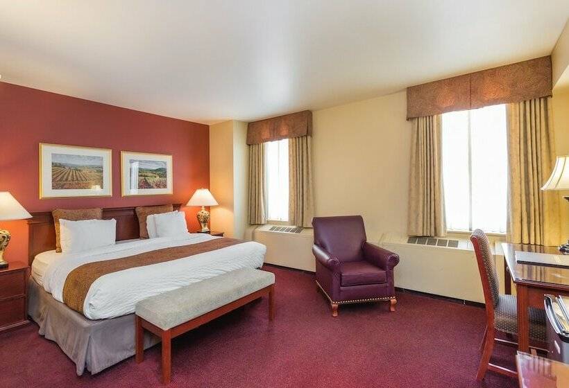 Marcus Whitman Hotel And Conference Center