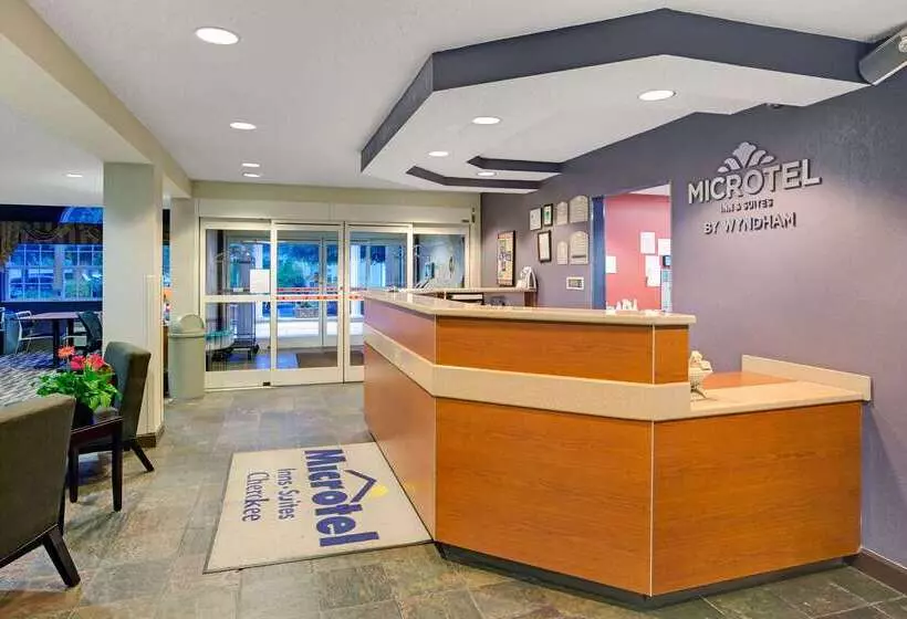 Microtel Inn & Suites By Wyndham Cherokee