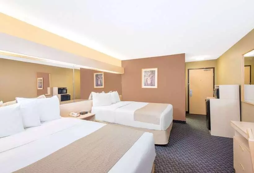 Microtel Inn And Suites Independence