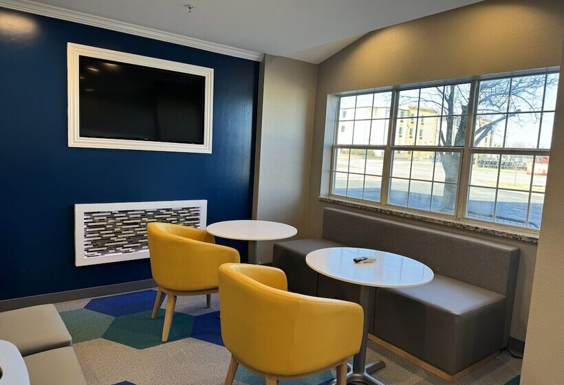 Microtel Inn And Suites Independence