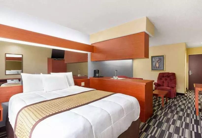 Microtel Inn & Suites By Wyndham Thomasville/high Point/lexi