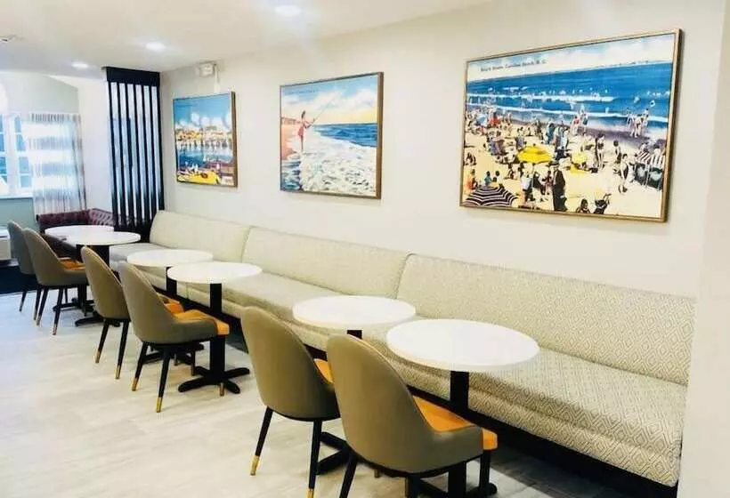 The Windstar Hotel Carolina Beach