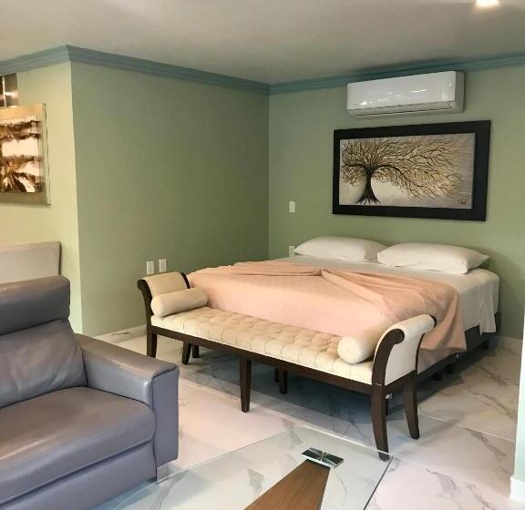 הוסטל South Shore Villa Armonia Luxury Boutique