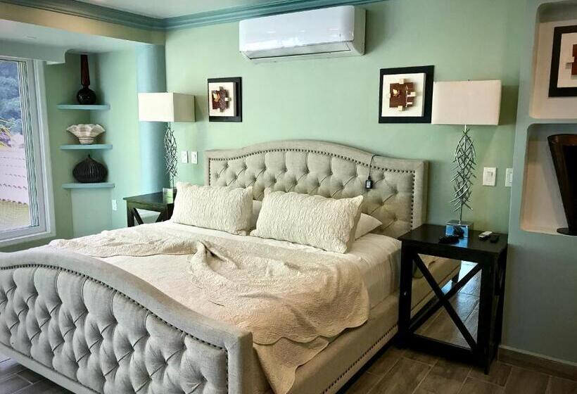 הוסטל South Shore Villa Armonia Luxury Boutique