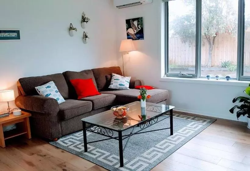 ベッドアンドブレックファースト Avilla By The Bay