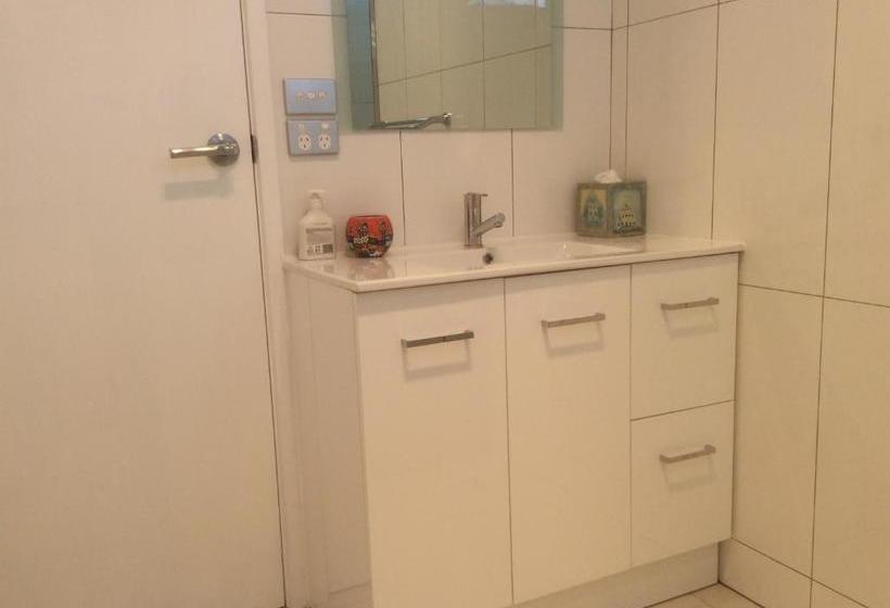 ベッドアンドブレックファースト Avilla By The Bay