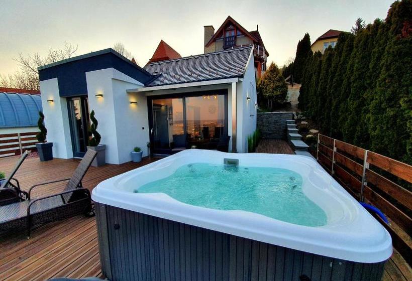 민박 Bagoly Wellness Apartman