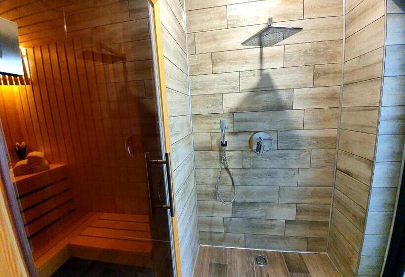 민박 Bagoly Wellness Apartman