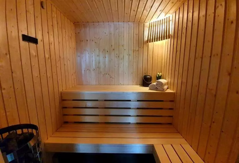 ベッドアンドブレックファースト Bagoly Wellness Apartman