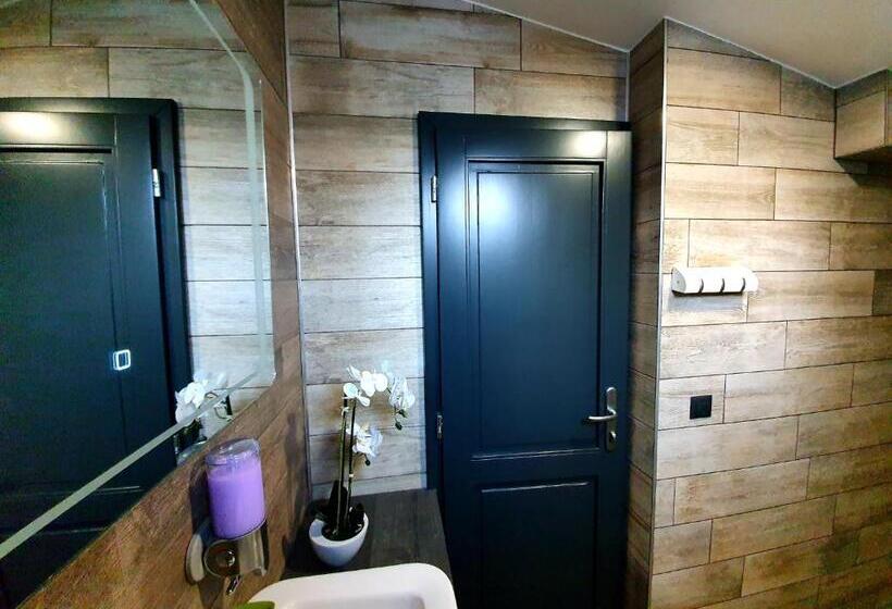 민박 Bagoly Wellness Apartman