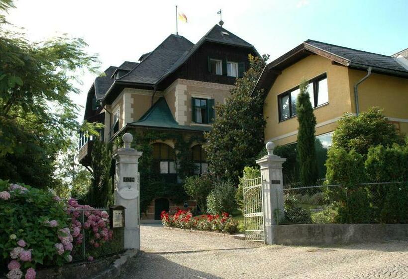 مبيت وإفطار Haus Marianne