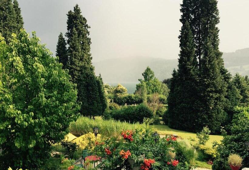 مبيت وإفطار Haus Marianne