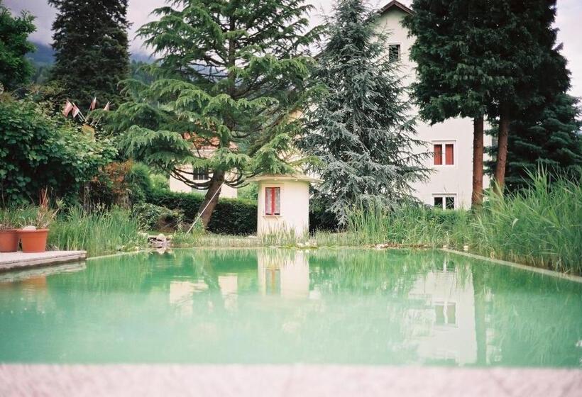 مبيت وإفطار Haus Marianne