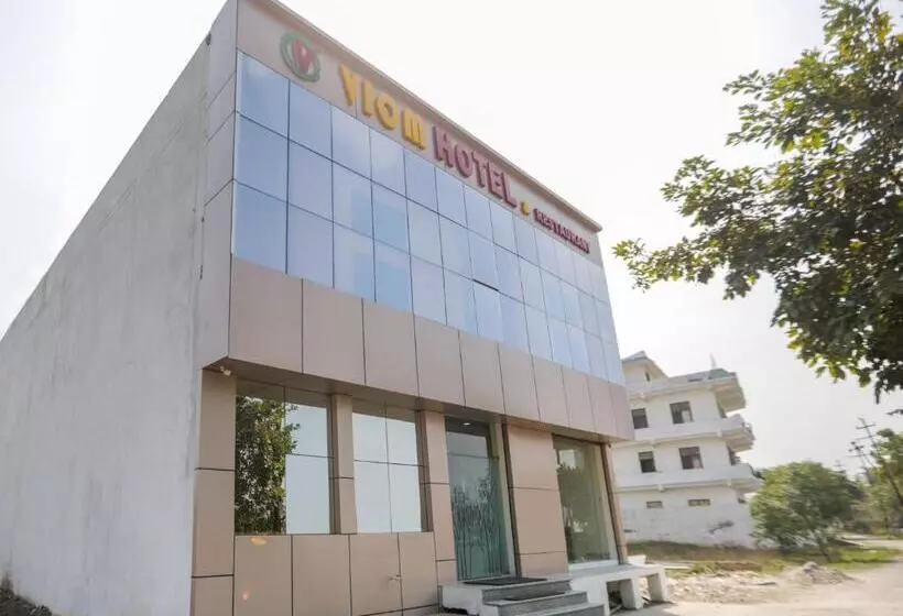 Capital O Hotel Viom