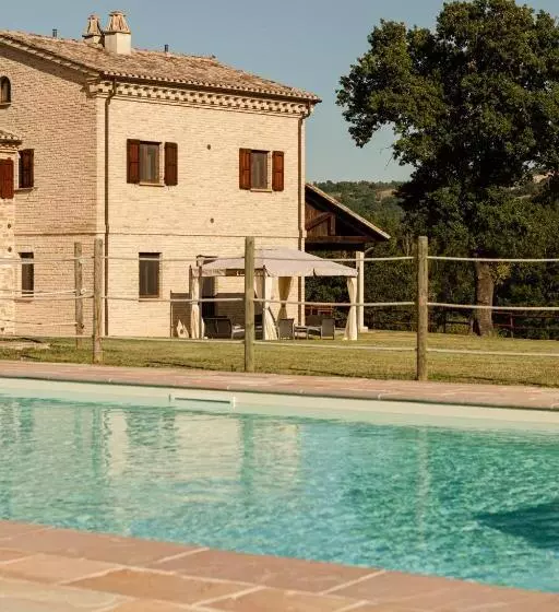 ホテル Agriturismo Casale San Lorenzo