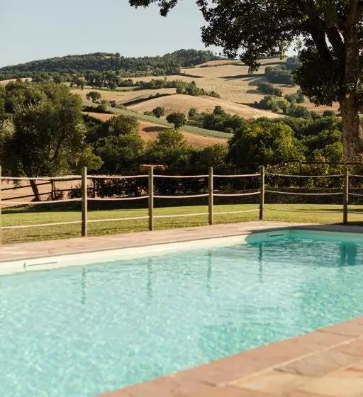 ホテル Agriturismo Casale San Lorenzo