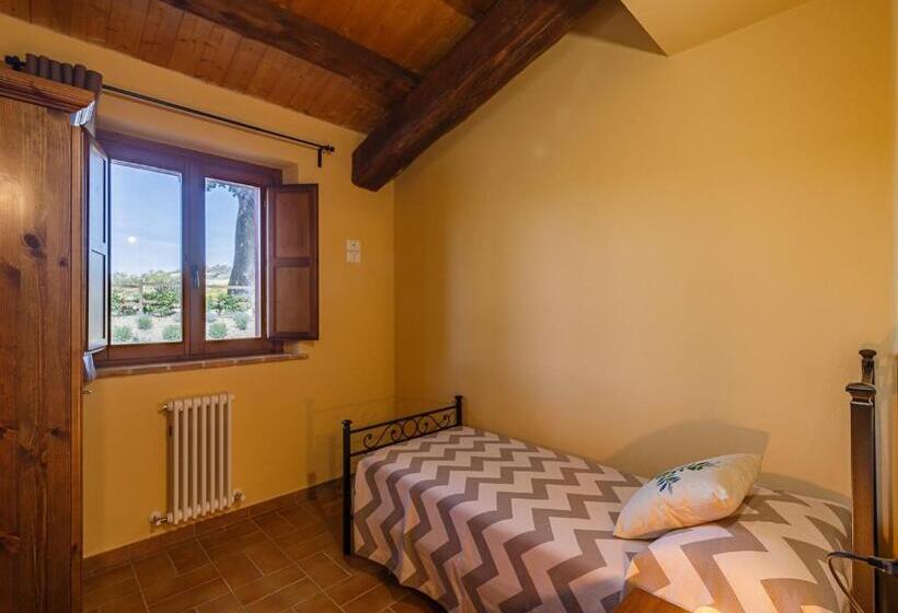 בית מלון כפרי Agriturismo Casale San Lorenzo