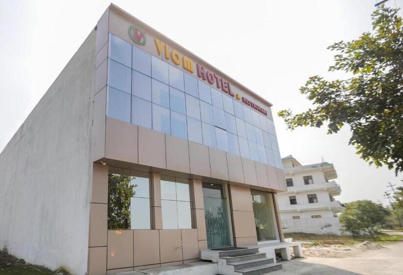 Capital O Hotel Viom