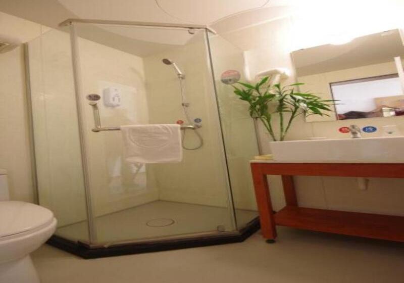 Hotel Greentree Inn Shandong Laiwu Bus Station Express