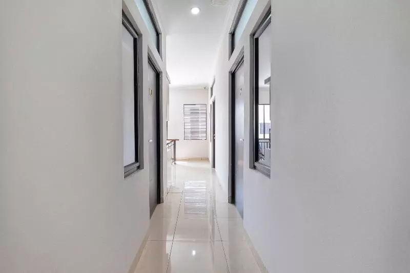 Hotelli Oyo 3248 Vision Residence Karawang