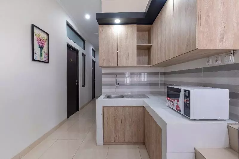 Hotelli Oyo 3248 Vision Residence Karawang
