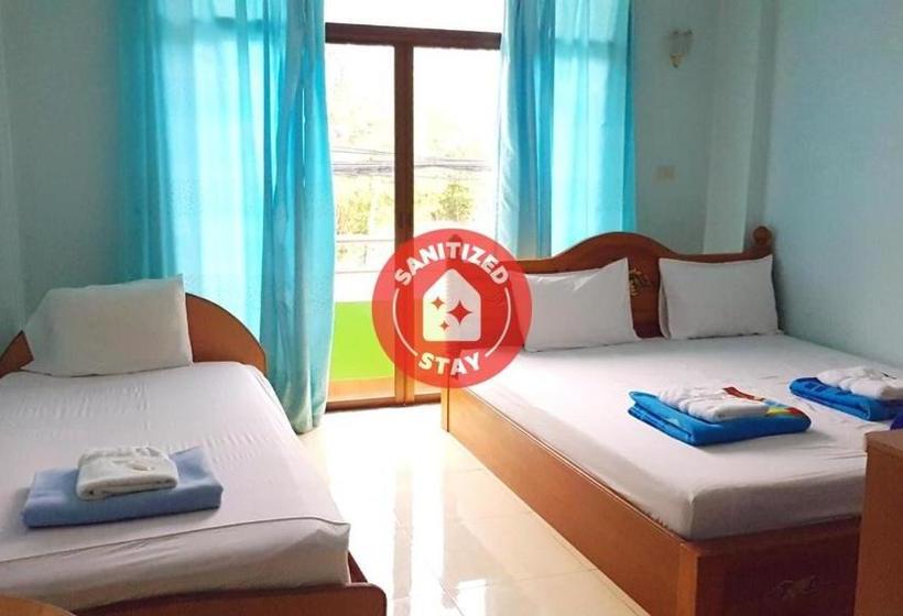 בית מלון כפרי Oyo 946 Bang Sai Namphueng Chaam Beach