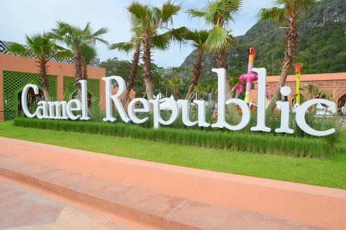 בית מלון כפרי Oyo 946 Bang Sai Namphueng Chaam Beach