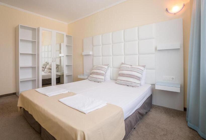 هتل Perla Beach Club   All Inclusive