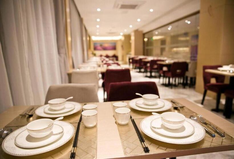 Lavande Hotels·shenzhen North Railway Station Longhua Yicheng Center