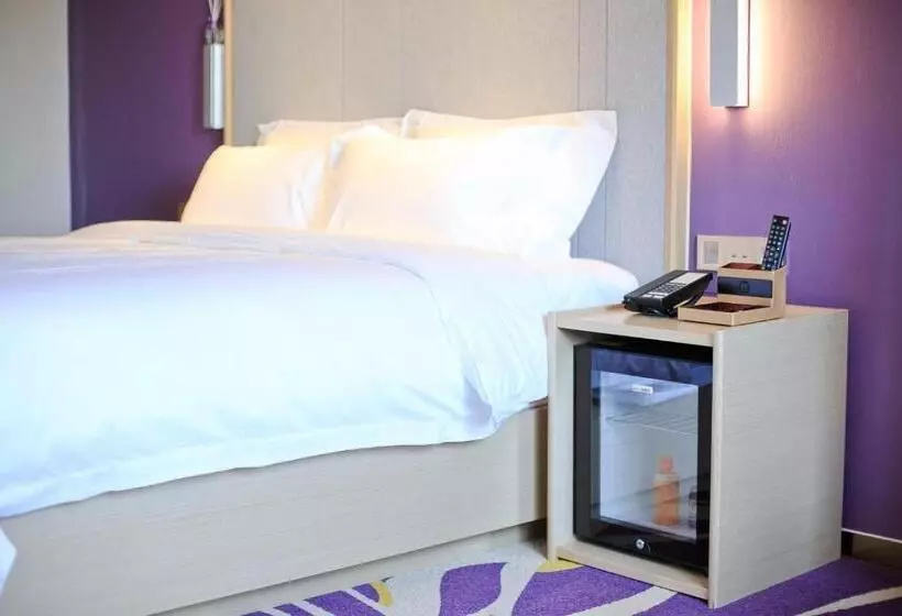 Lavande Hotels·shenzhen North Railway Station Longhua Yicheng Center