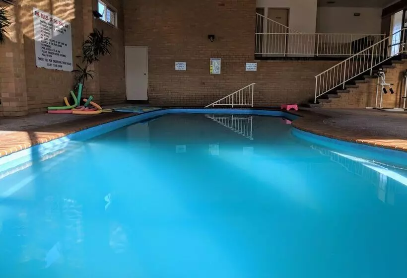 モーテル Bega Village Motor Inn