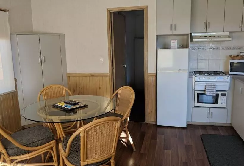 モーテル Bega Village Motor Inn