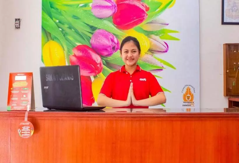 Oyo 3699 Edotel Smkn 1 Cipanas Syariah