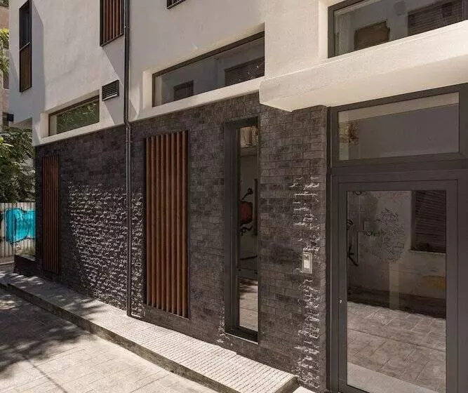 Hotelli 11 Enteka Acropolis Suites