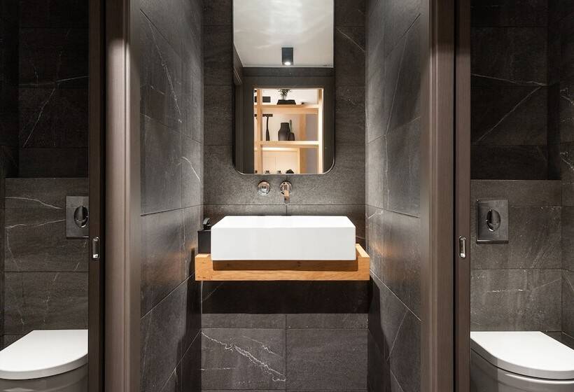 ホテル 11 Enteka Acropolis Suites