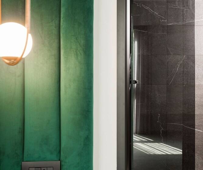 ホテル 11 Enteka Acropolis Suites