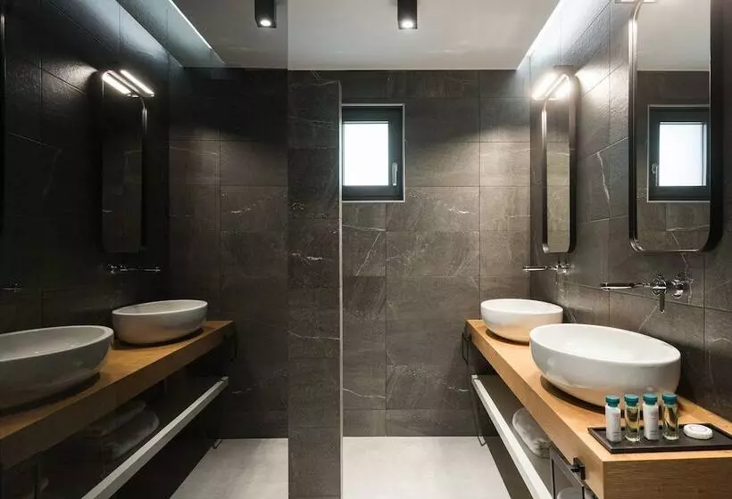 Hotelli 11 Enteka Acropolis Suites