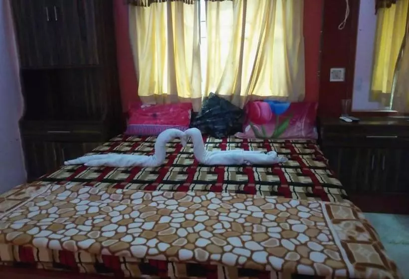 ホテル Goroomgo Unique Beach Inn Puri