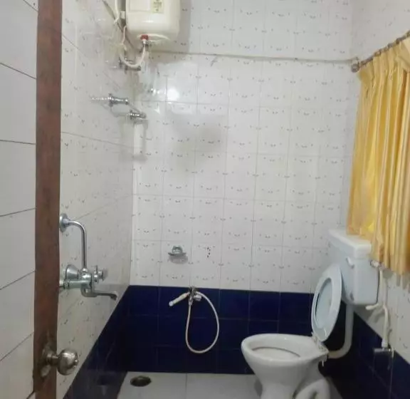 ホテル Goroomgo Unique Beach Inn Puri